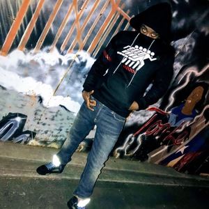 Meet your Posher, Breeseaveli